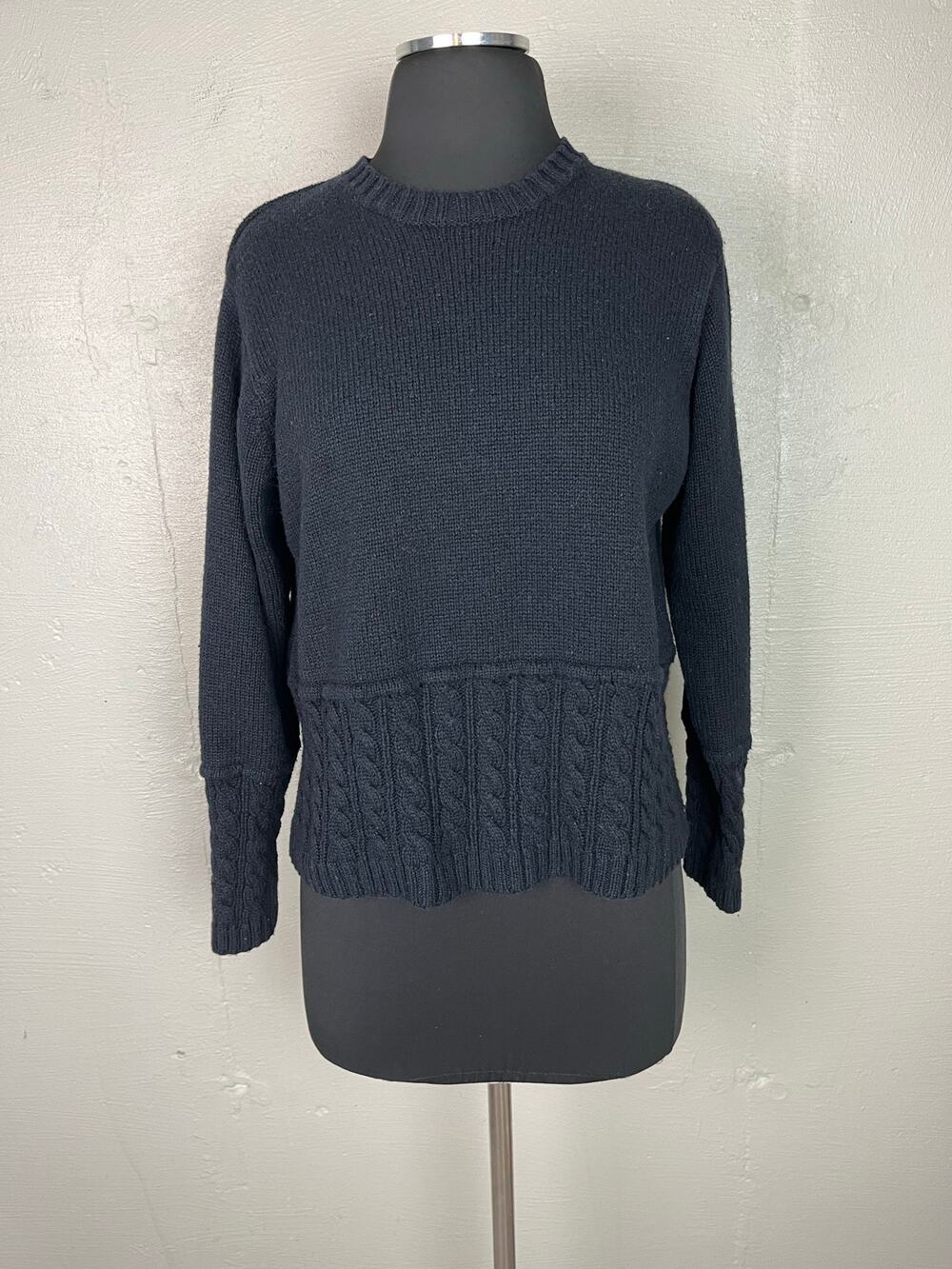 Field Gear Petite Black Cable Knit Silk Blend Sweater Size Medium